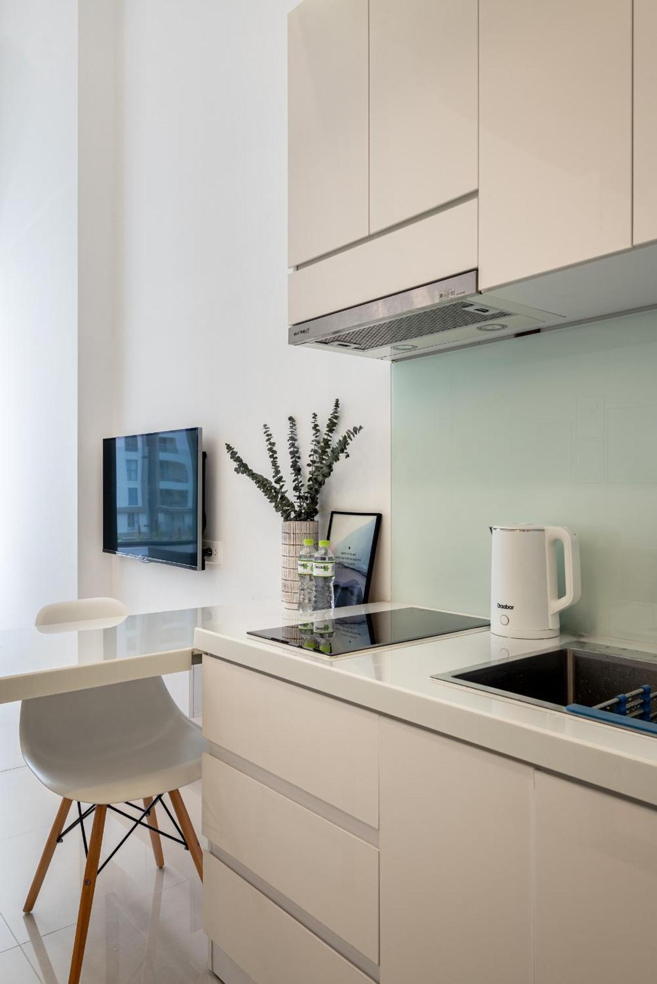Apartment Rivergate - High Floor Free Pool, Esim For Over 5 Nights Ho Chi Minh City