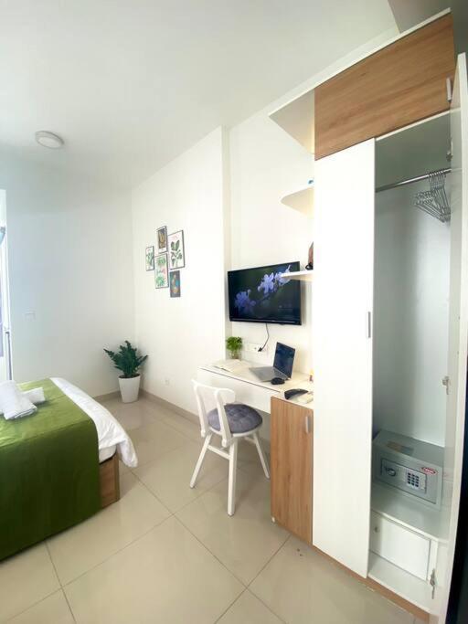 Rivergate - High Floor Free Pool, Esim For Over 5 Nights *
