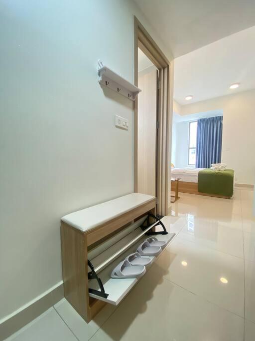 Rivergate - High Floor Free Pool, Esim For Over 5 Nights * TP. Hồ Chí Minh