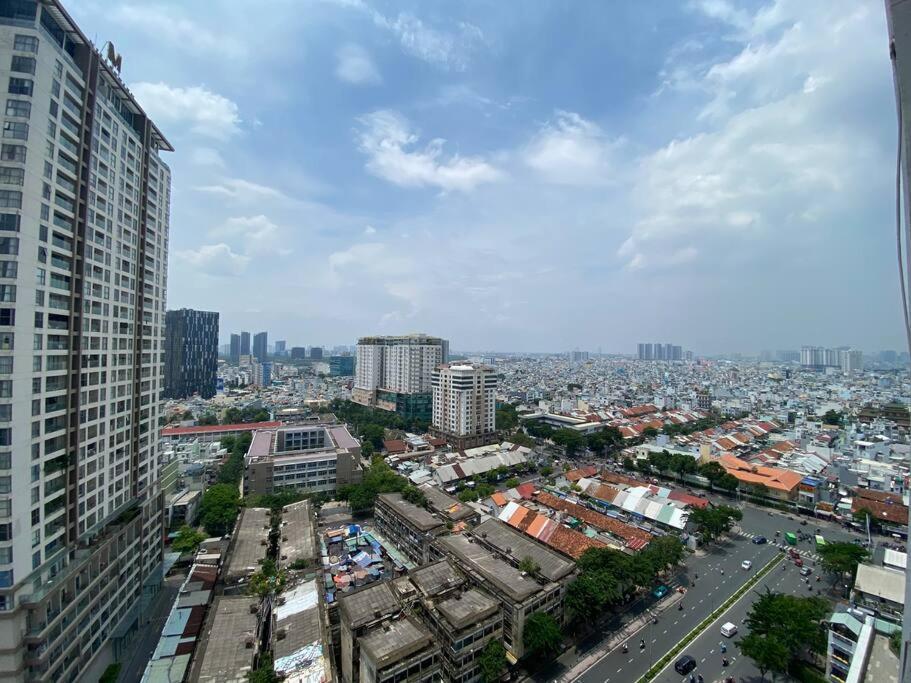 Căn hộ Rivergate - High Floor Free Pool, Esim For Over 5 Nights *