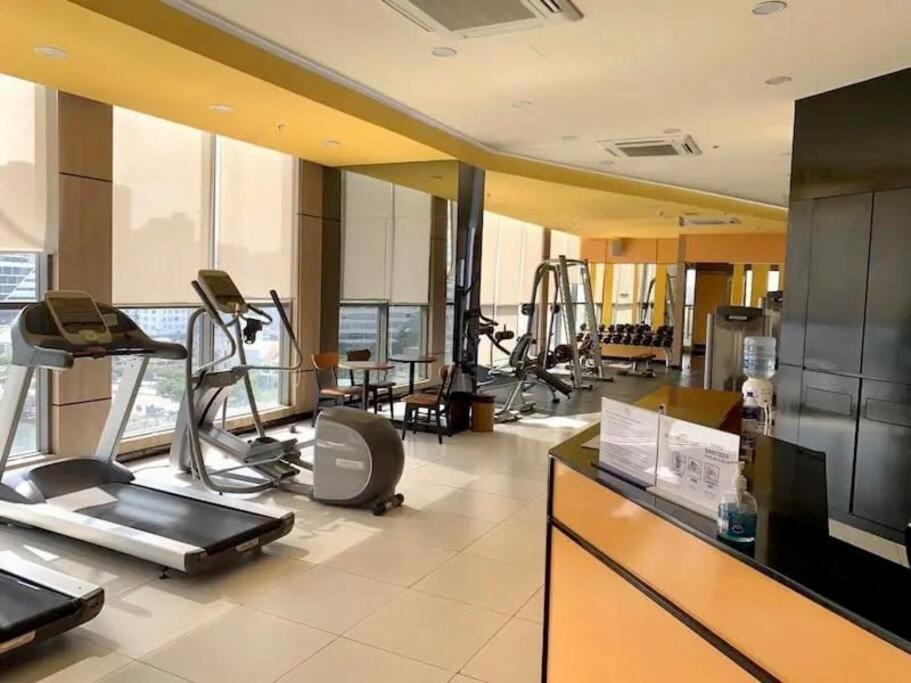 Căn hộ Rivergate - High Floor Free Pool, Esim For Over 5 Nights